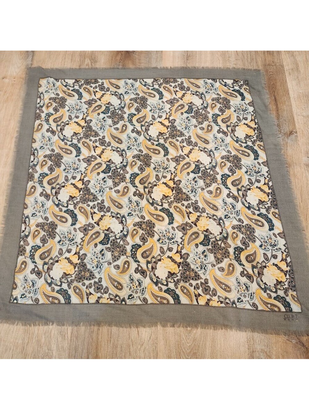 Vintage Echo Club 7 wool Scarf Paisley Floral Yellow Blue Gray 34” x 34” *Read